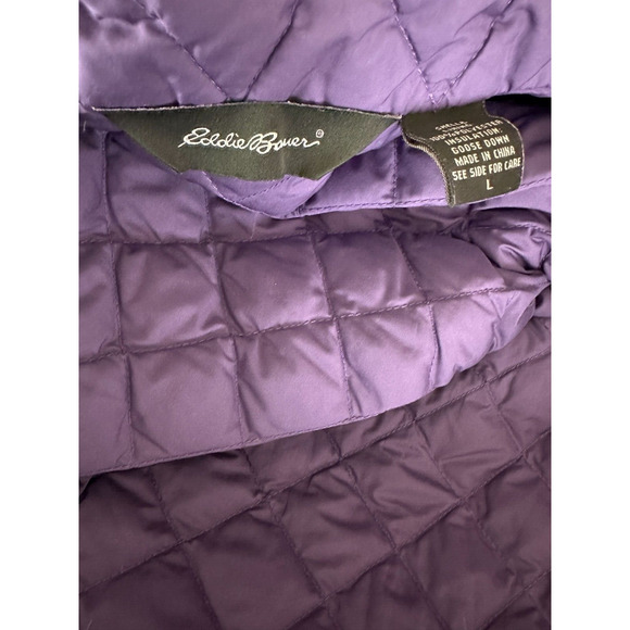 Eddie Bauer Full Zip Quilted Goose Down Vest Snowflake Printed Purple Size Large - Picture 7 of 9